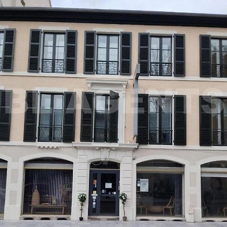 Hotel Central Pau Bagian luar foto